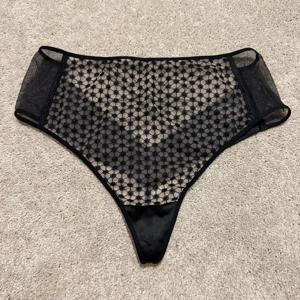VICTORIA'S SECRET VERY SEXY Black High Waist Thong Panty M MEDIUM Lace-Up LUXE